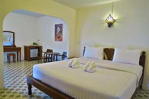 Nan Lanna Hotel