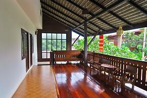 Nan Lanna Hotel