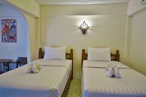 Nan Lanna Hotel