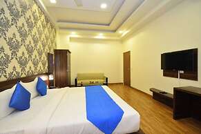 Hotel Sapphire World