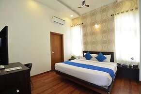 Hotel Sapphire World