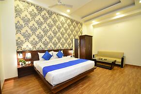 Hotel Sapphire World