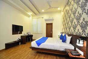 Hotel Sapphire World