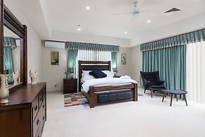 Luxury Bungalow
