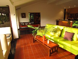 Hotel Bambu Inn