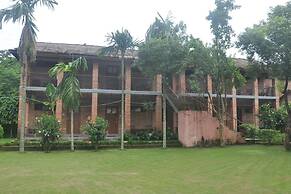 Hotel Elephant Camp