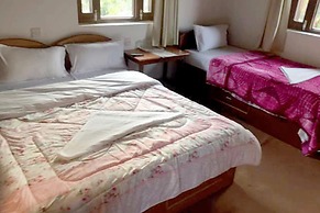 Hotel Elephant Camp