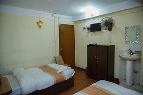 Hotel Holy Temple Tree & Chautari Cafe