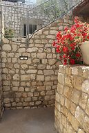 Artists' Colony Inn Zefat