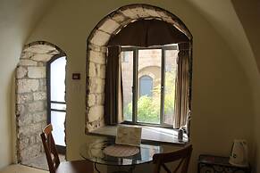 Artists' Colony Inn Zefat