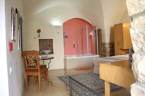 Artists' Colony Inn Zefat