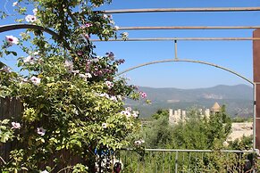 Artists' Colony Inn Zefat