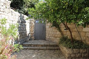 Artists' Colony Inn Zefat