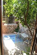 Artists' Colony Inn Zefat