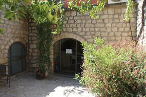 Artists' Colony Inn Zefat