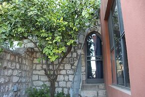 Artists' Colony Inn Zefat