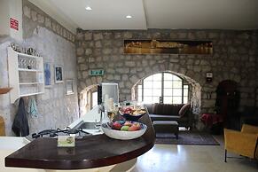 Artists' Colony Inn Zefat