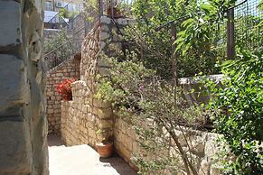 Artists' Colony Inn Zefat