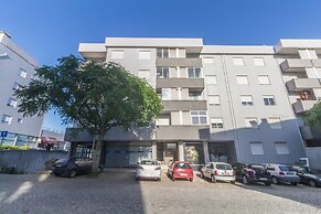 House and People - Quinta da Armada