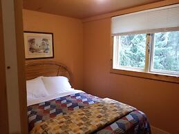 Schott’s Lake Conference & Resort