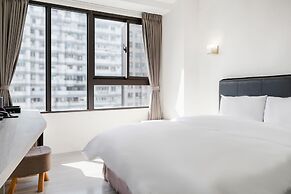 CHECK inn Express Taichung Fuxing
