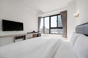 CHECK inn Express Taichung Fuxing