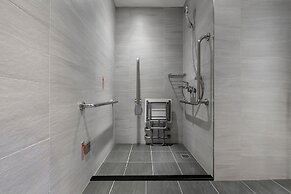 CHECK inn Express Taichung Fuxing