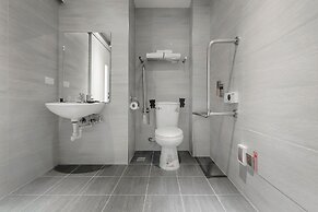 CHECK inn Express Taichung Fuxing