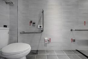 CHECK inn Express Taichung Fuxing