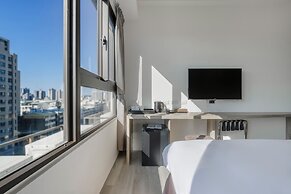 CHECK inn Express Taichung Fuxing