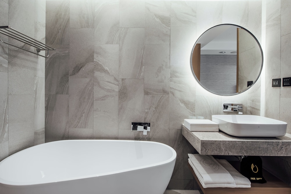 Harbour 10 Hotel