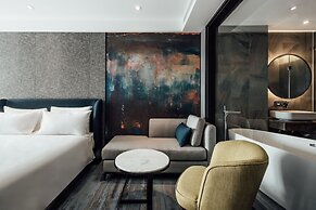 Harbour 10 Hotel