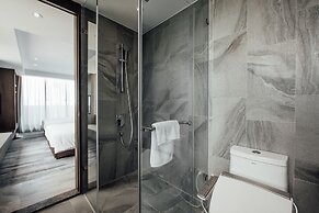 Harbour 10 Hotel