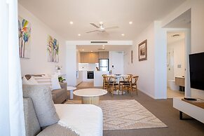 Iconic Kirra Beach Resort