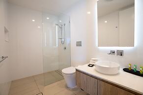 Iconic Kirra Beach Resort