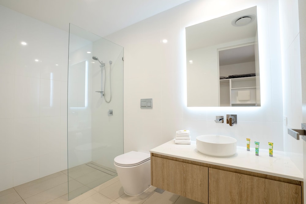 Iconic Kirra Beach Resort