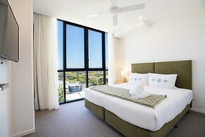 Iconic Kirra Beach Resort