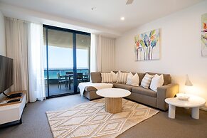 Iconic Kirra Beach Resort