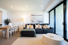 Iconic Kirra Beach Resort