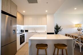 Iconic Kirra Beach Resort