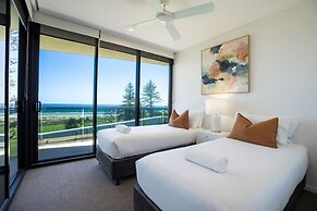 Iconic Kirra Beach Resort