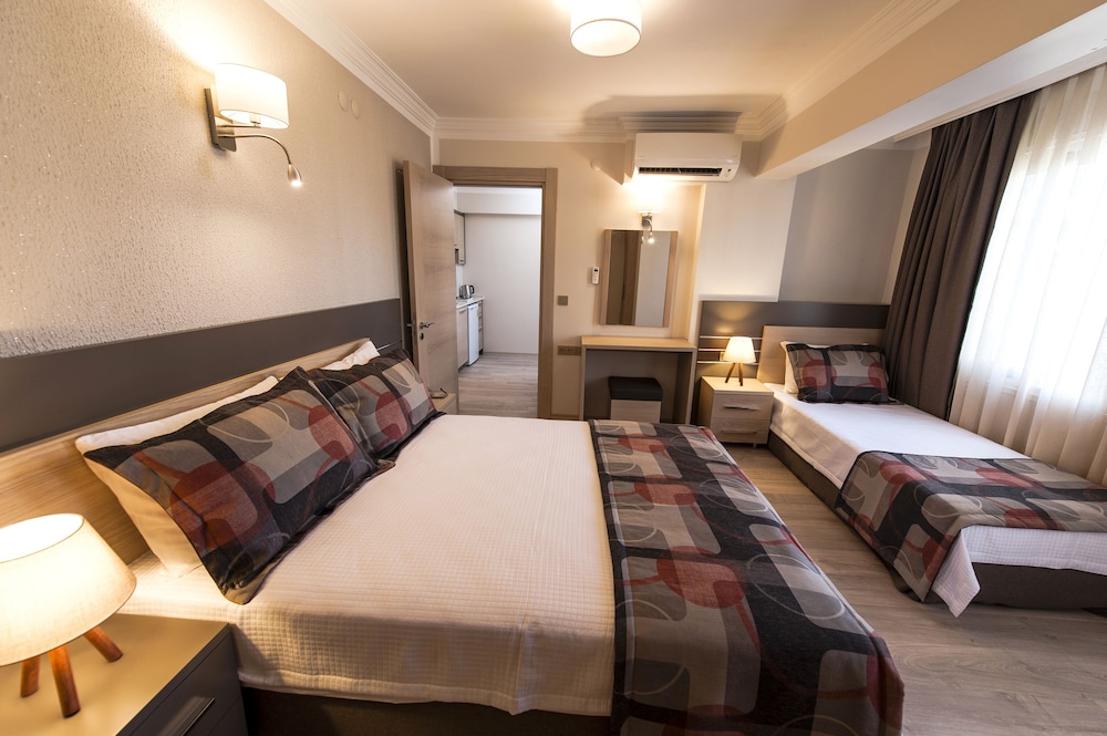 Atrium Apart Hotel