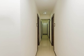 OYO 13511 Hotel Gems