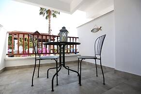 Alp Suites Limon