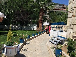 Keramos Boutique Hotel