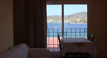 Foca Yali Hotel