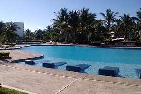 Mayan Lakes 103