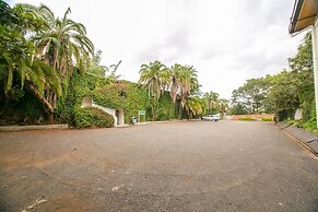 Green Hills Hotel
