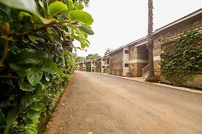 Green Hills Hotel