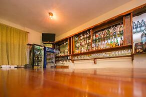 Green Hills Hotel